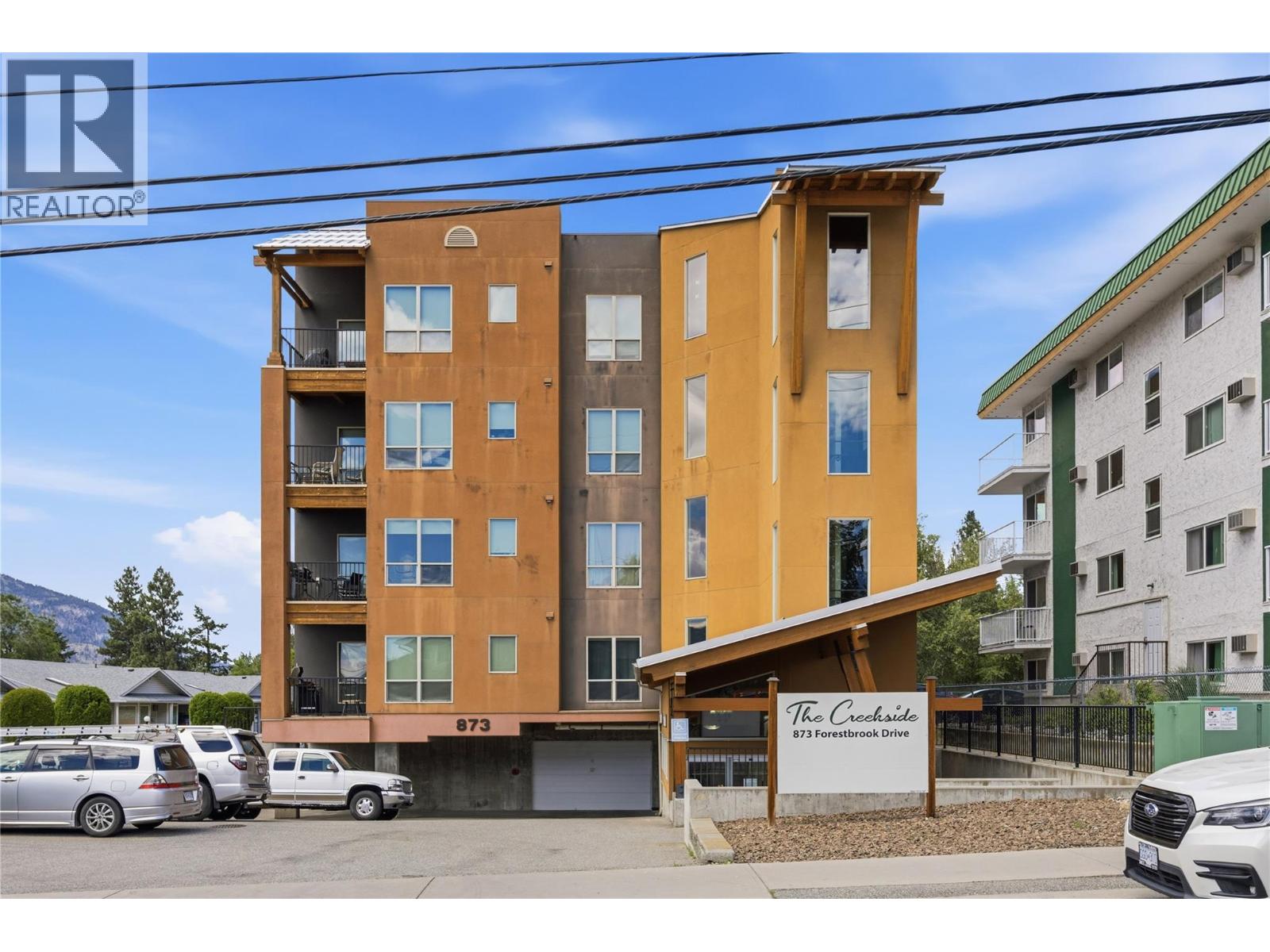 #302 873 Forestbrook Drive - 1