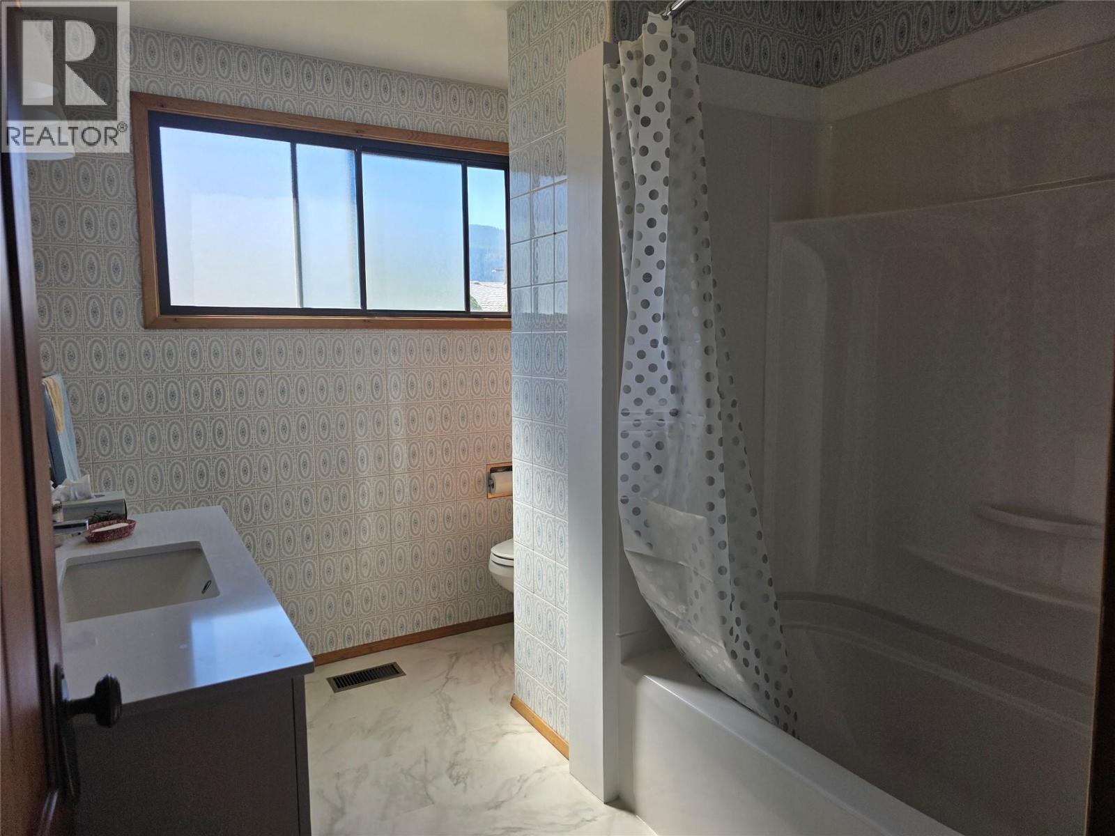 7277 8th Street - 23