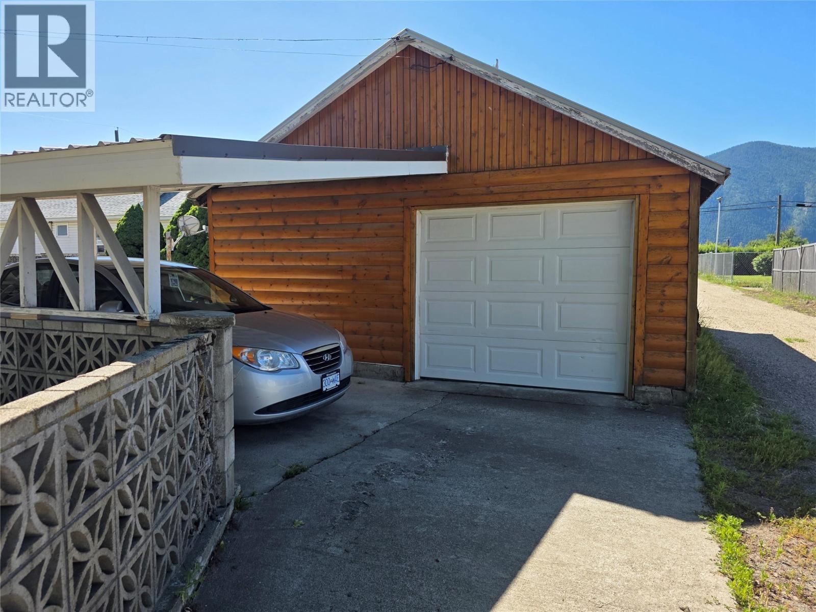 7277 8th Street - 13