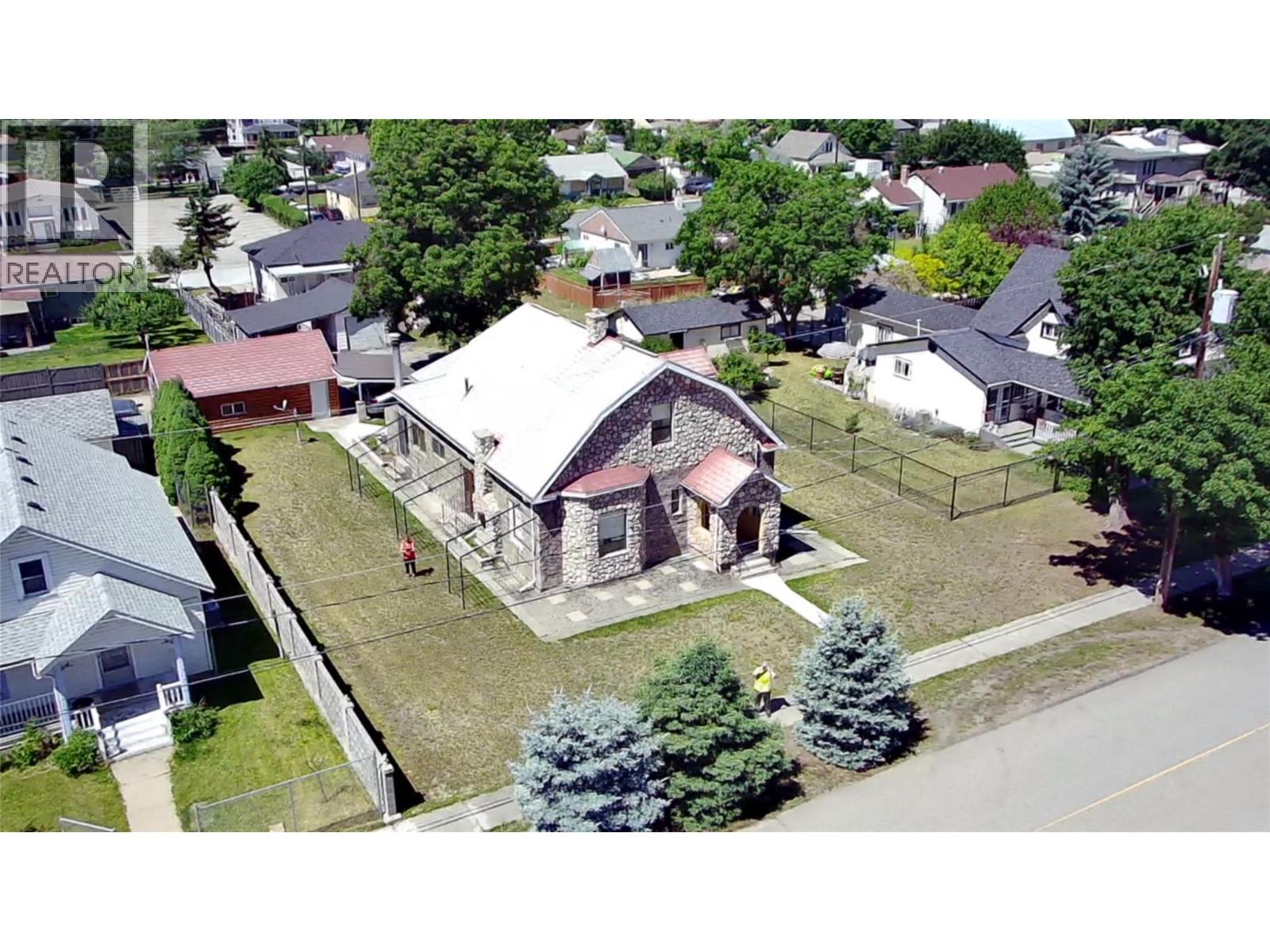 7277 8th Street - 40