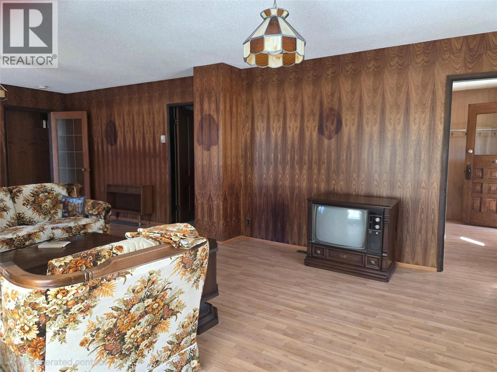 7277 8th Street - 20