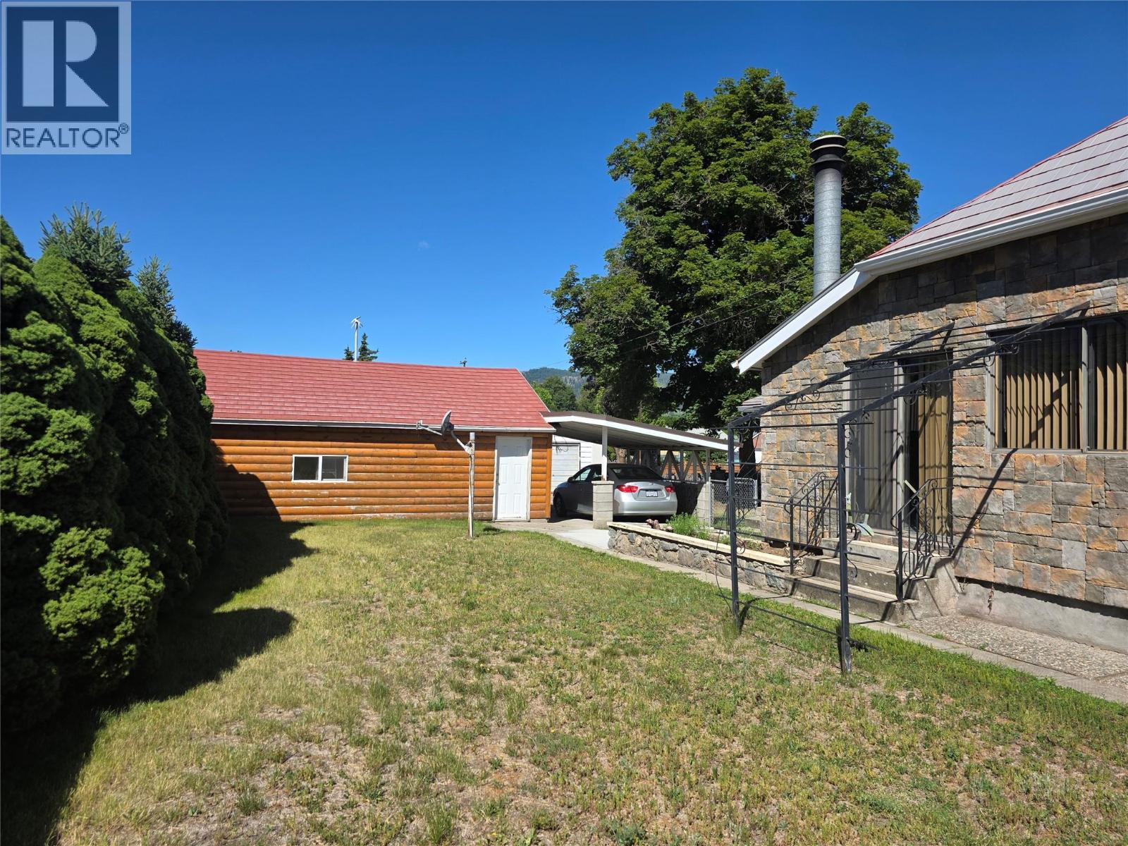 7277 8th Street - 5