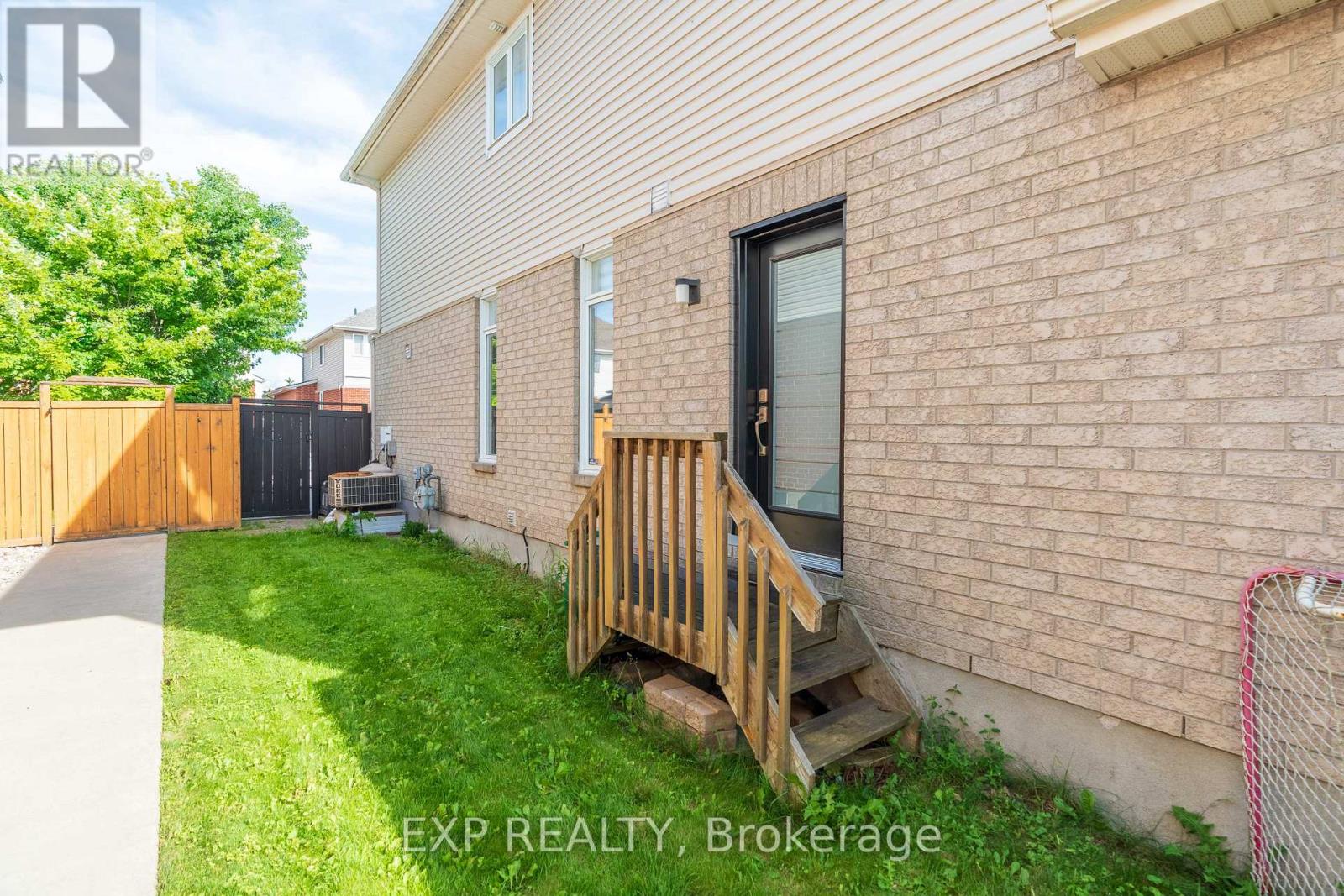 4565 SUGAR MAPLE DRIVE - 30