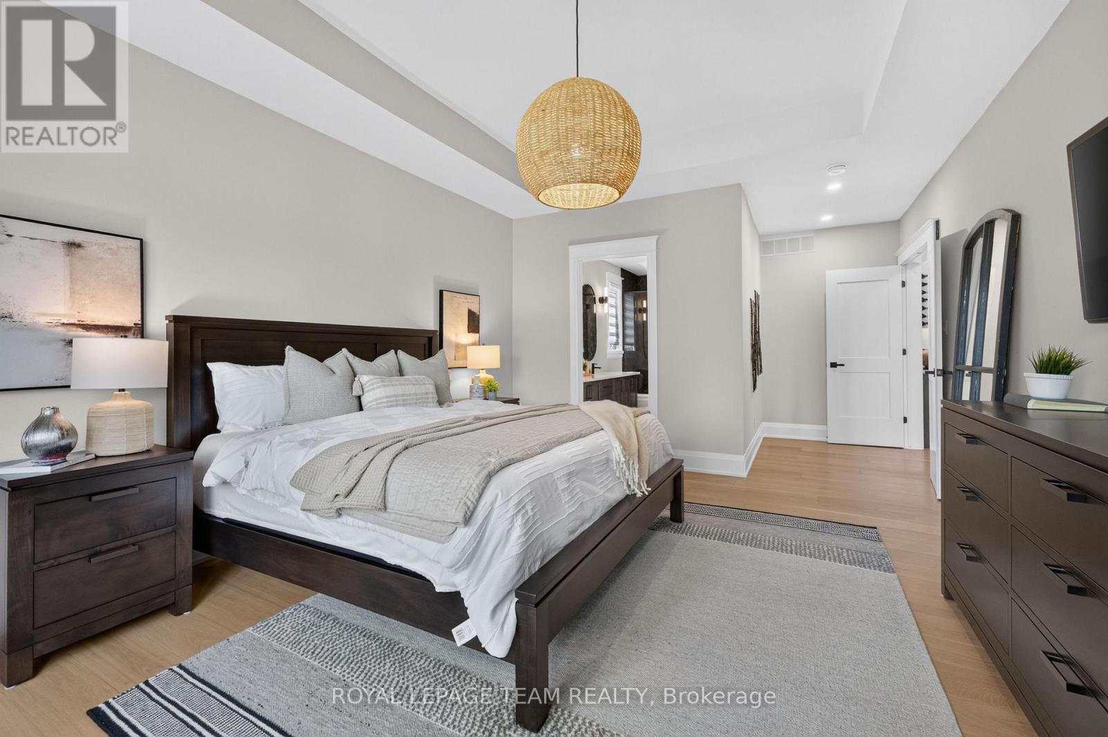 2 Bed, 3 Bath House for Sale in Ottawa – 10 B BRIGADE AVENUE, Ottawa – MLS# X13494700 - Image 28