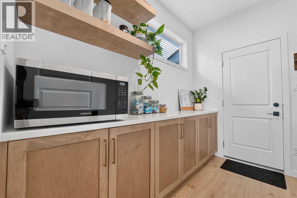 4541 25 Avenue S — photo 28