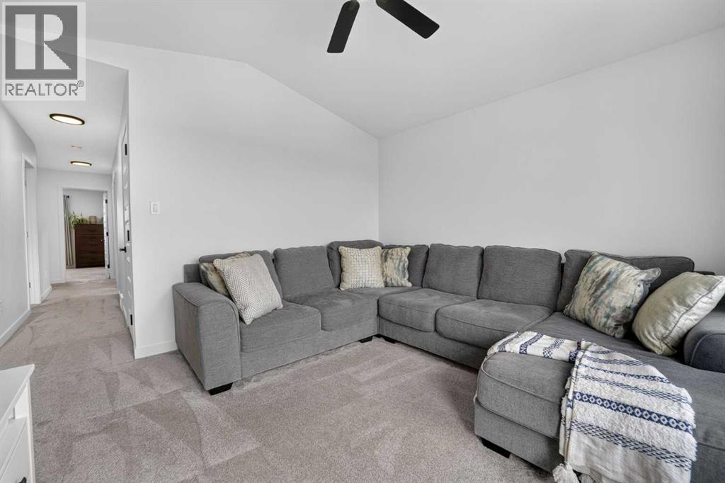 4541 25 Avenue S — photo 47