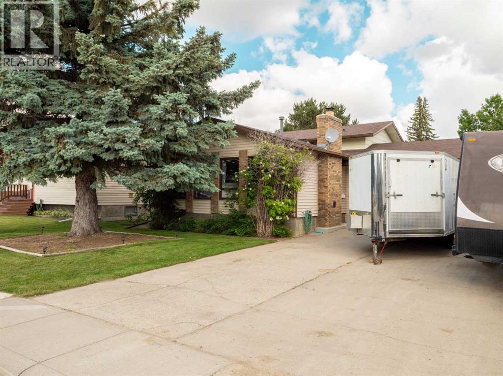 5205 40 Avenue - photo 3