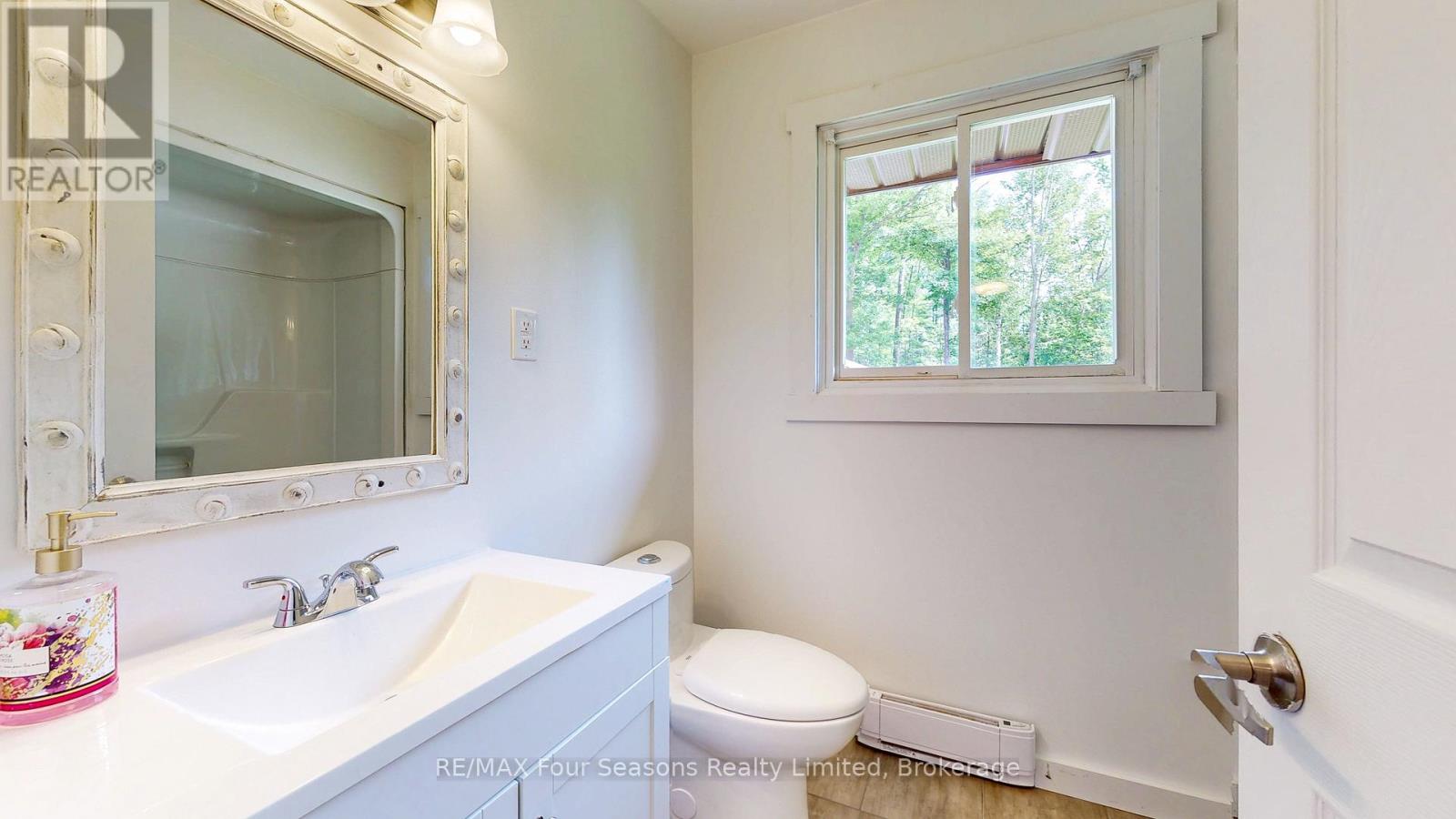 2133 KLONDIKE PARK ROAD - 21