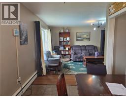 68 Katherine Avenue, photo 4