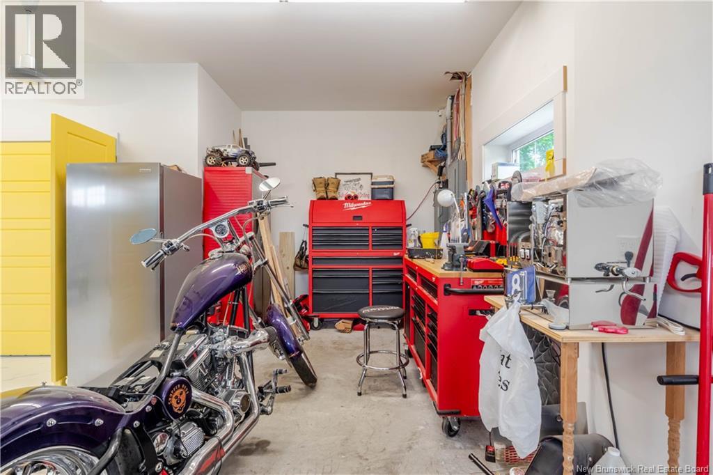 81 Mary Ellen Drive - Image 39