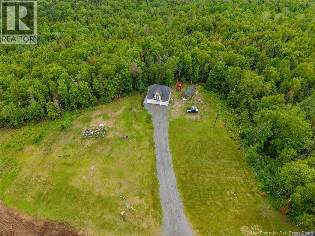 81 Mary Ellen Drive - Image 49