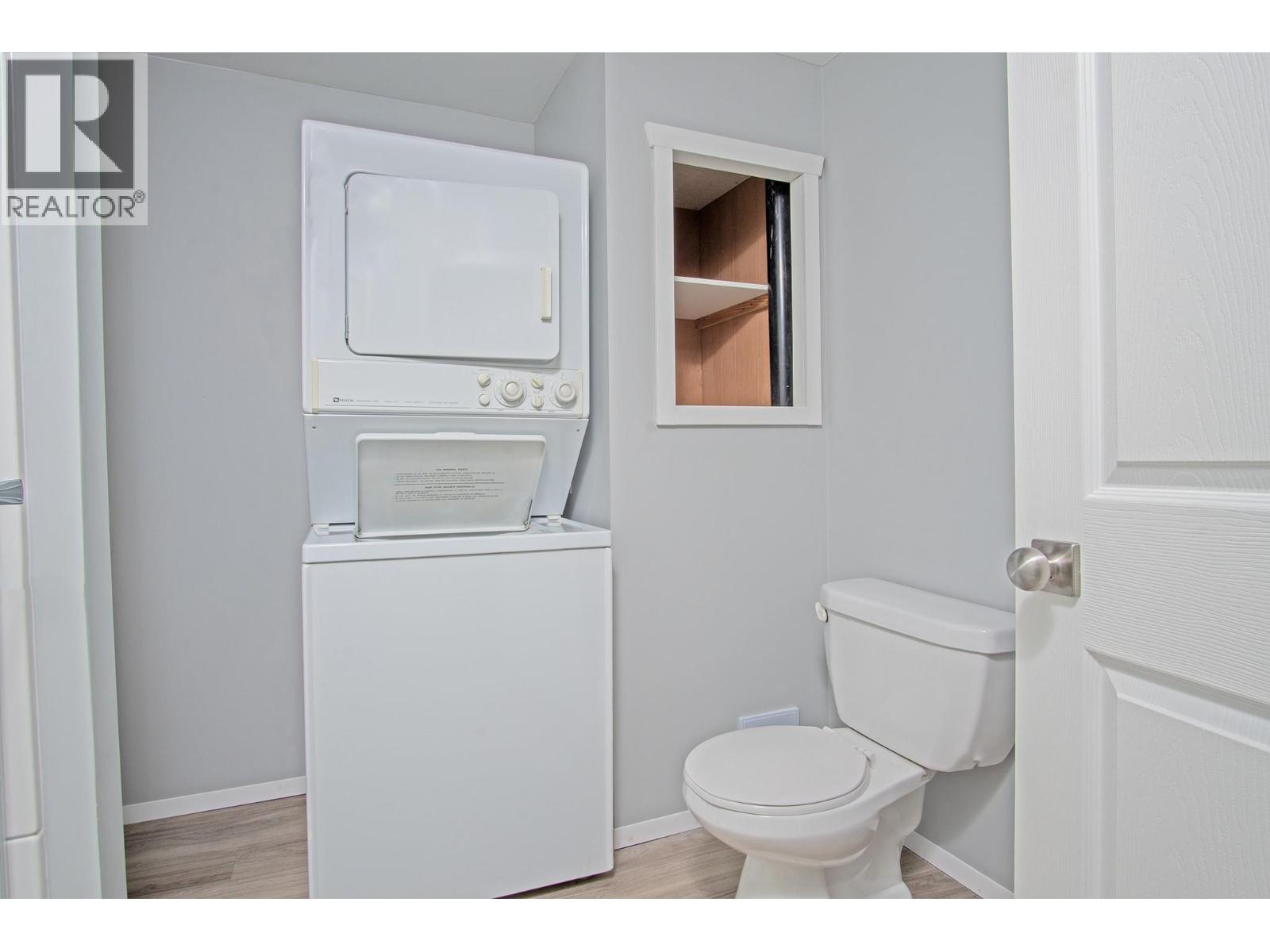 #21 1421 Erickson Road - 18