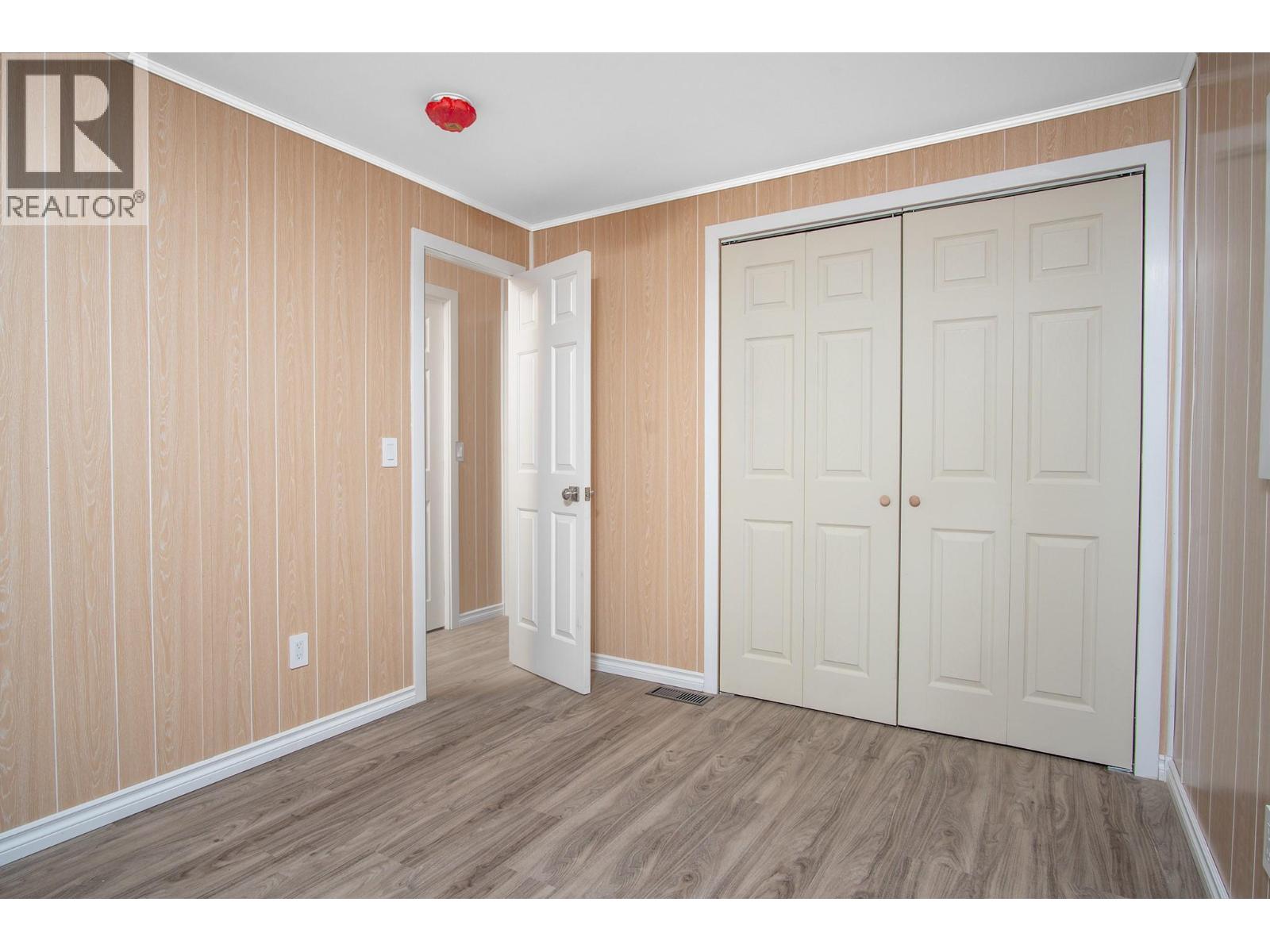 #21 1421 Erickson Road - 17
