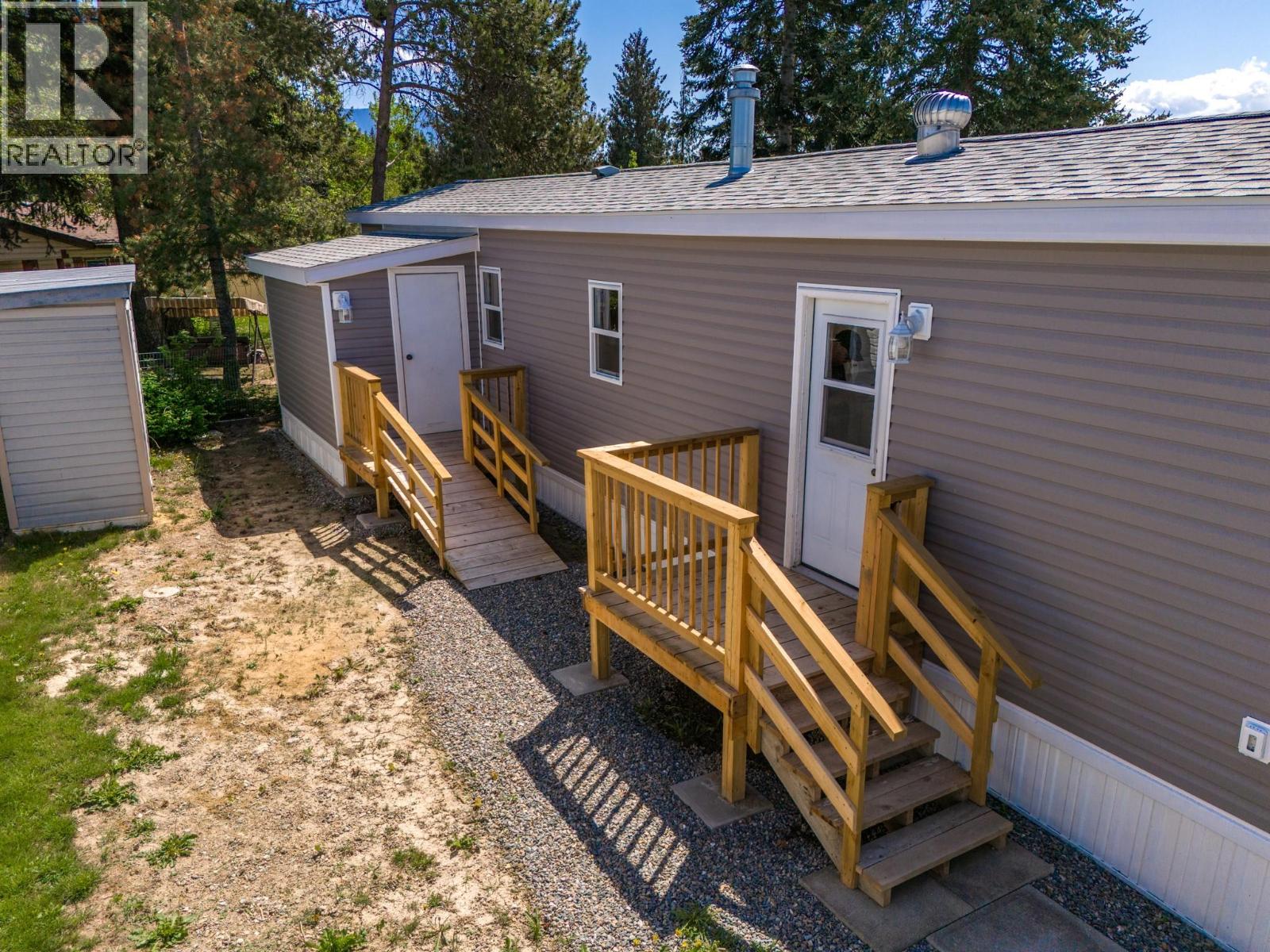 #21 1421 Erickson Road - 27