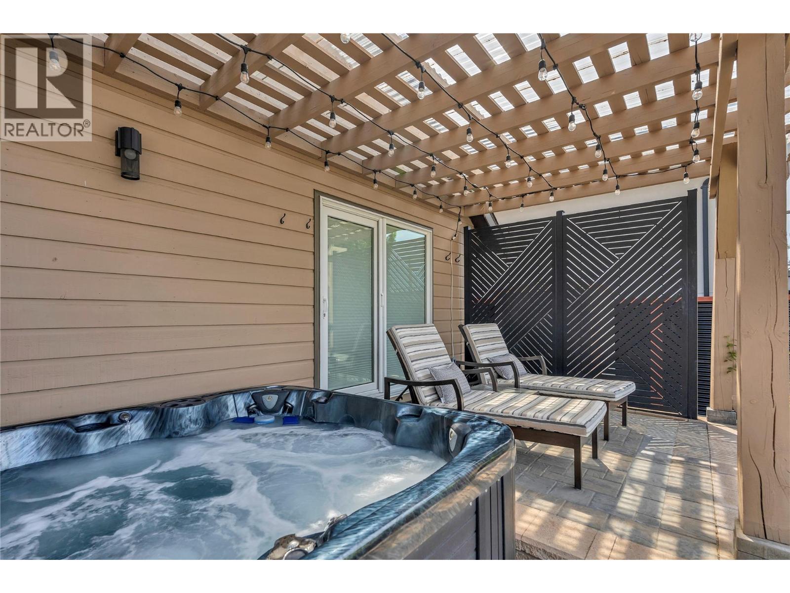163 Westview Drive - 40