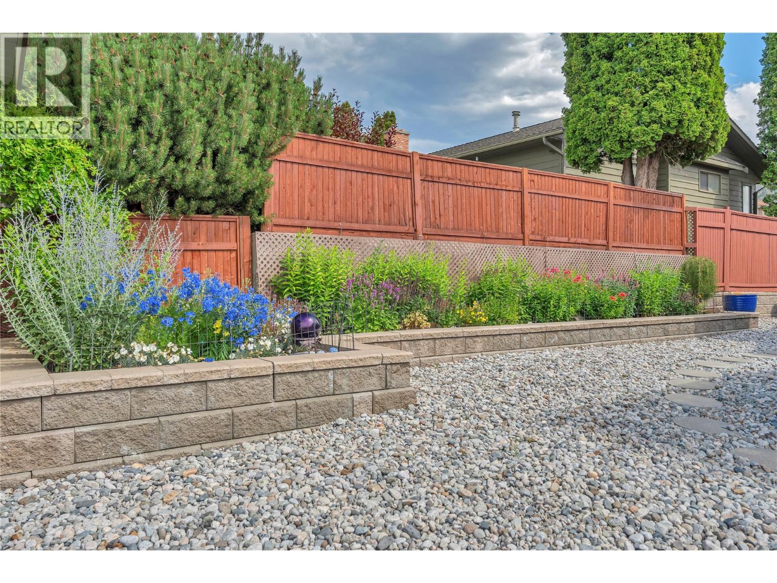 163 Westview Drive - 48