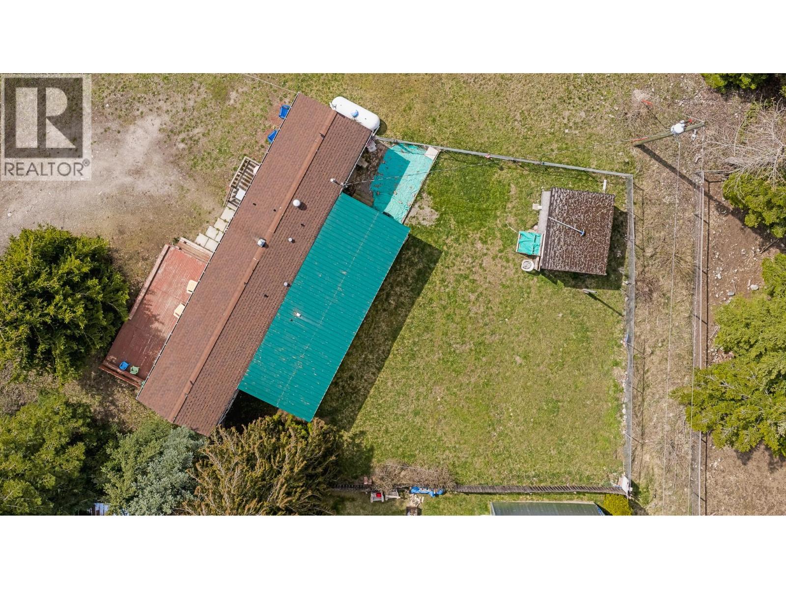 5702 BERTHA Avenue - 2