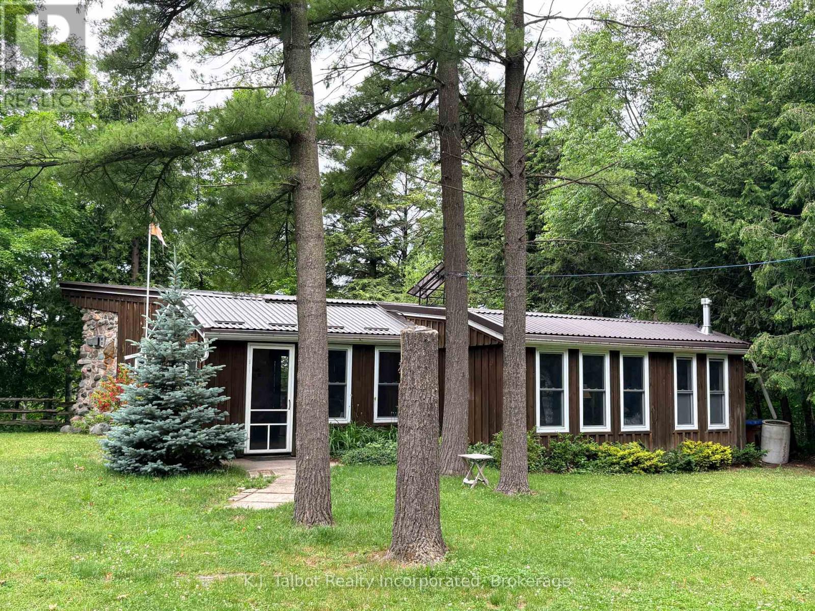 81001 FALLS ROAD - 1