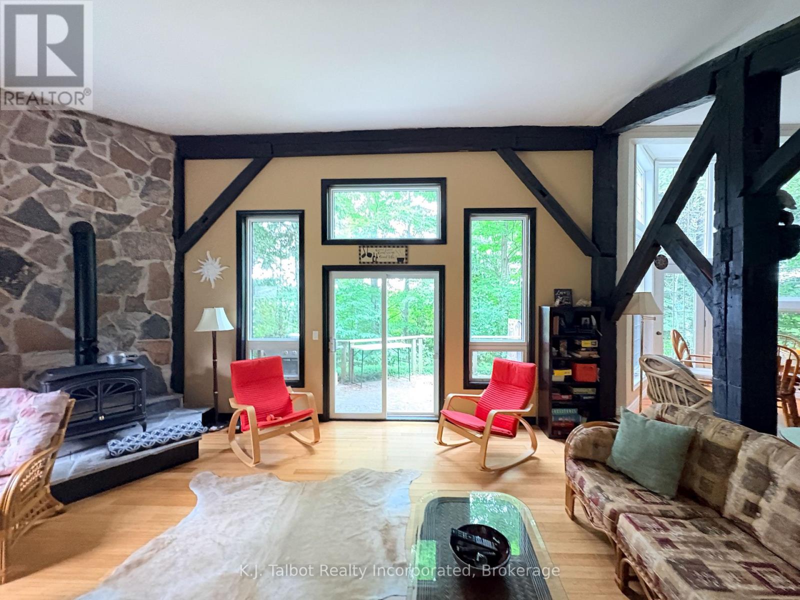 81001 FALLS ROAD - 10