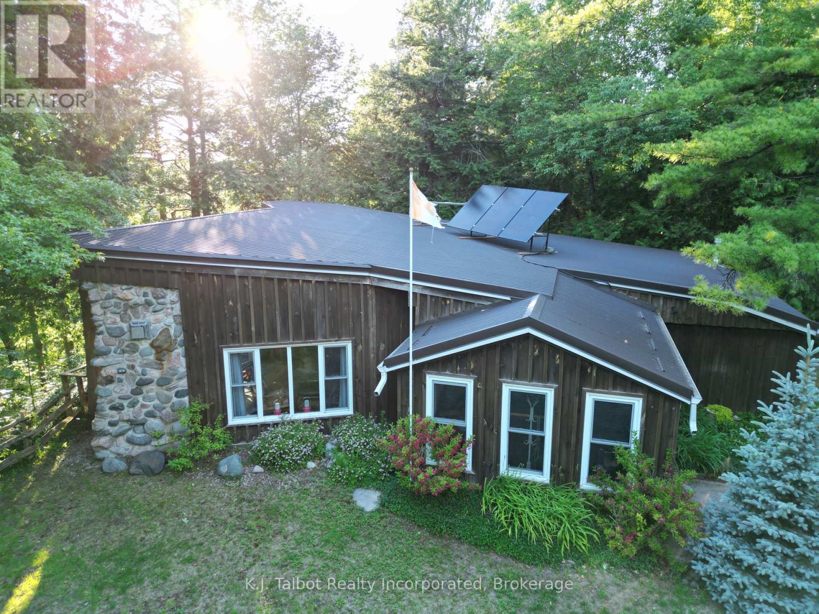 81001 FALLS ROAD - 33