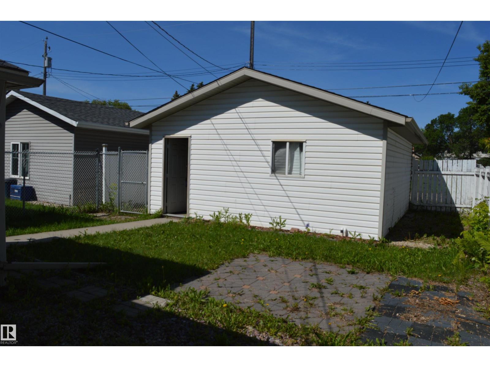 11920 78 ST NW - 13
