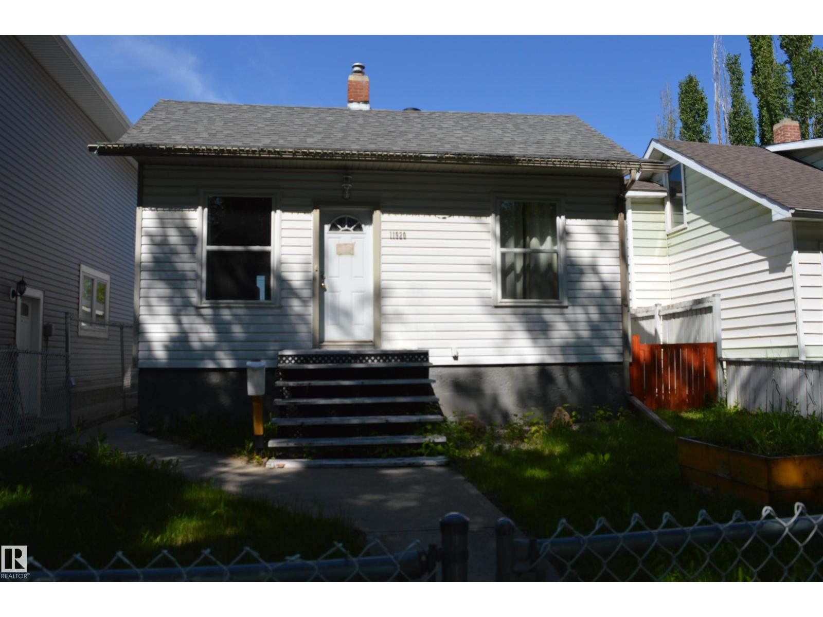 11920 78 ST NW - 24
