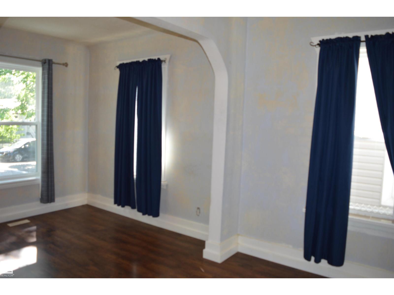 11920 78 ST NW - photo 3