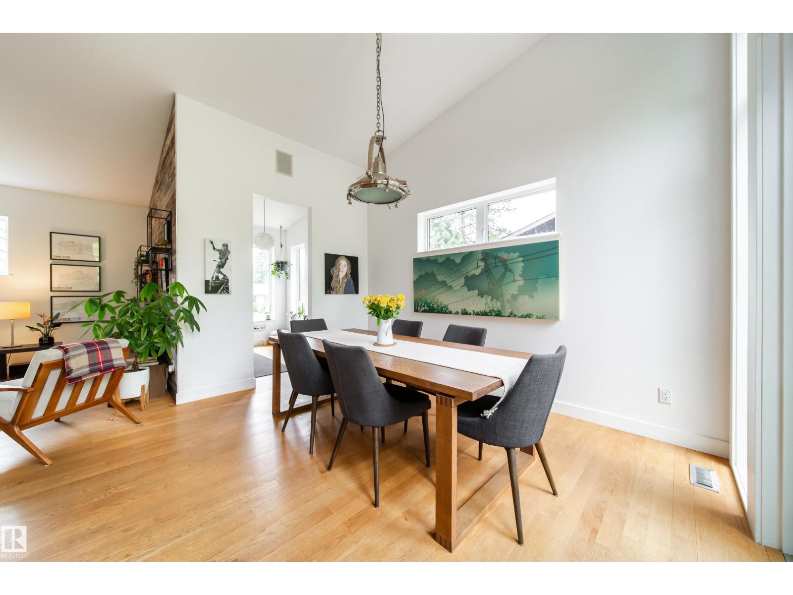 14508 78 AV NW - 18