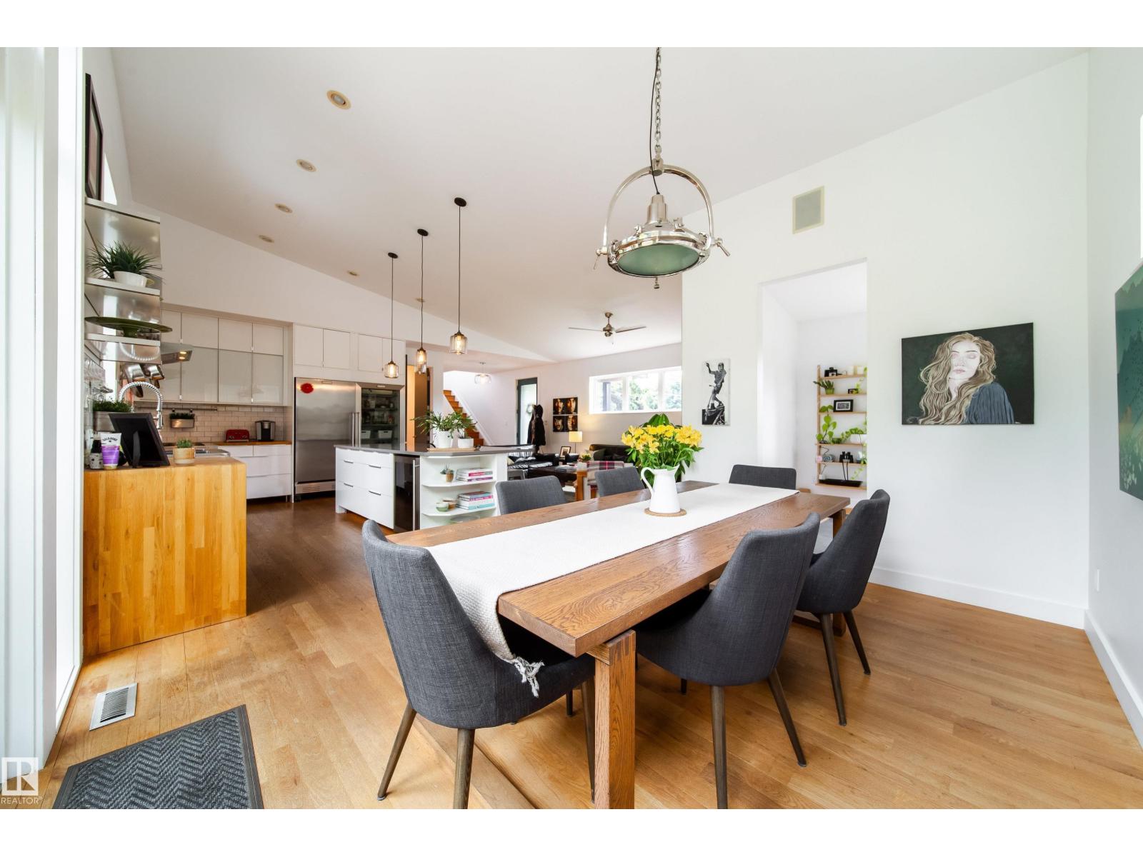 14508 78 AV NW - 19
