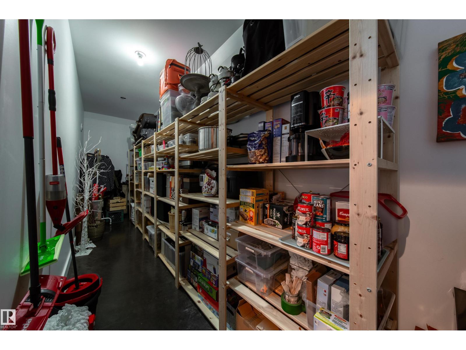 14508 78 AV NW - 55