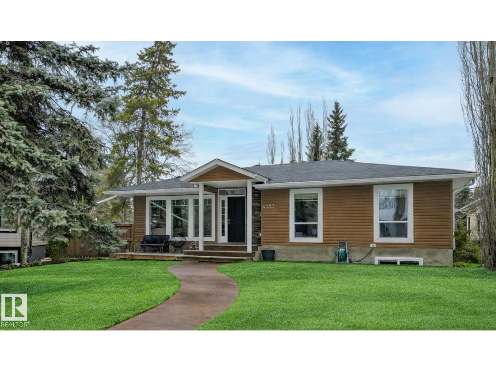 4223 120 ST NW - 1