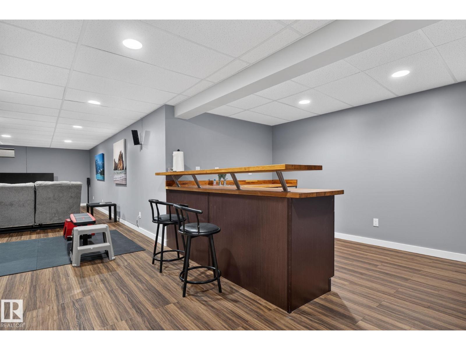 10308 166 AV NW - 25
