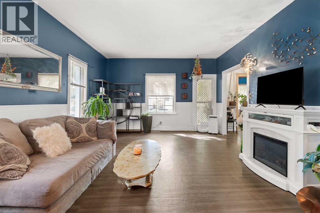 528 Dundee Street SE — photo 8