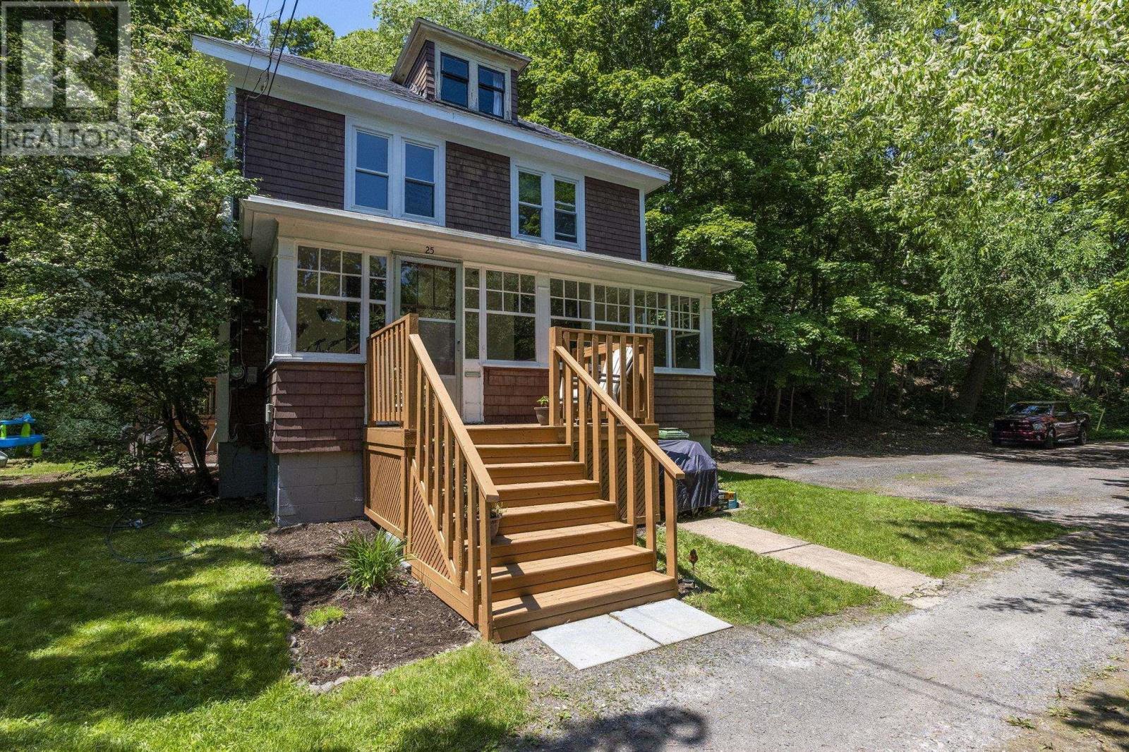 25 Willow Lane - 2