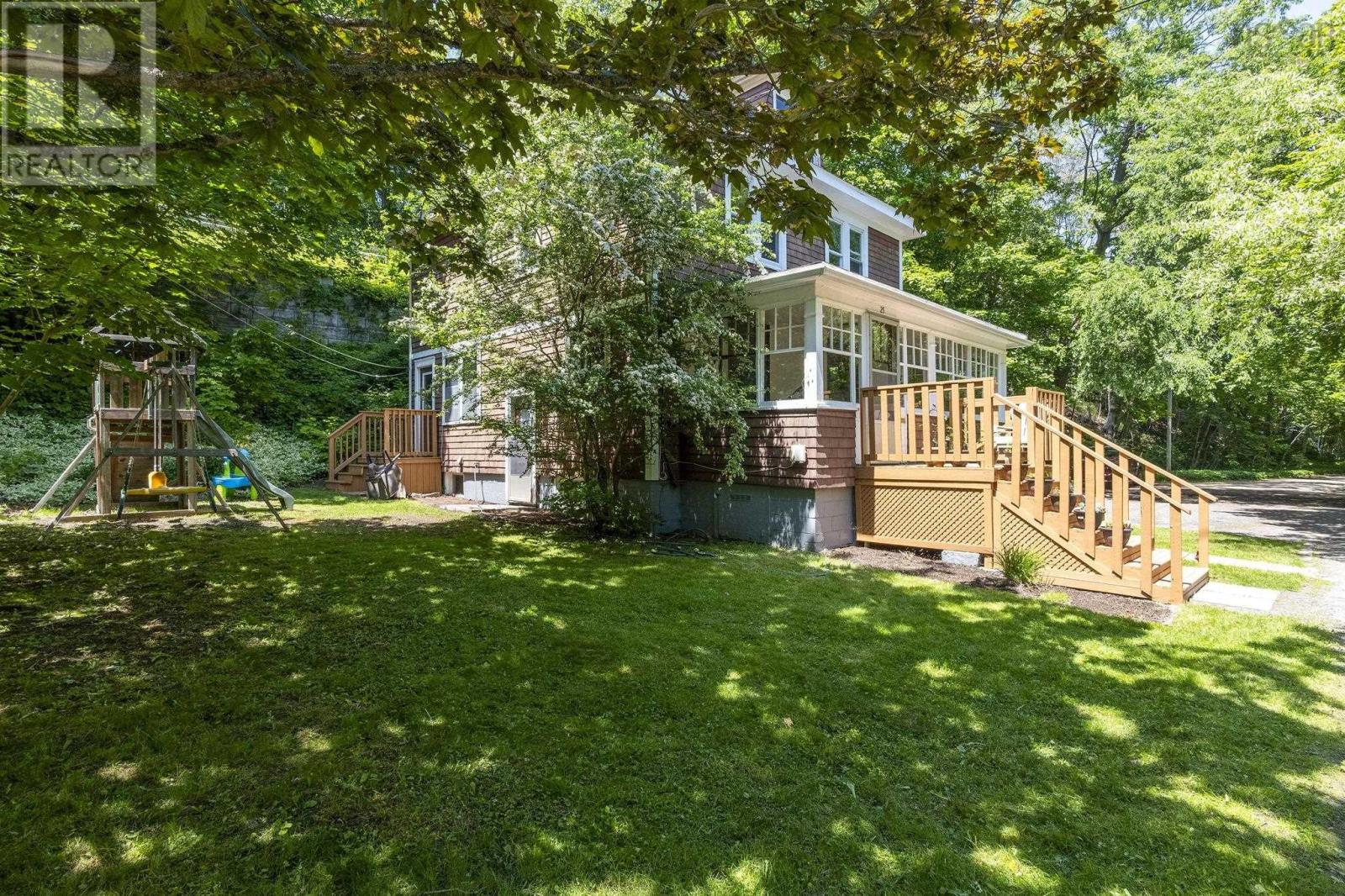 25 Willow Lane - 4