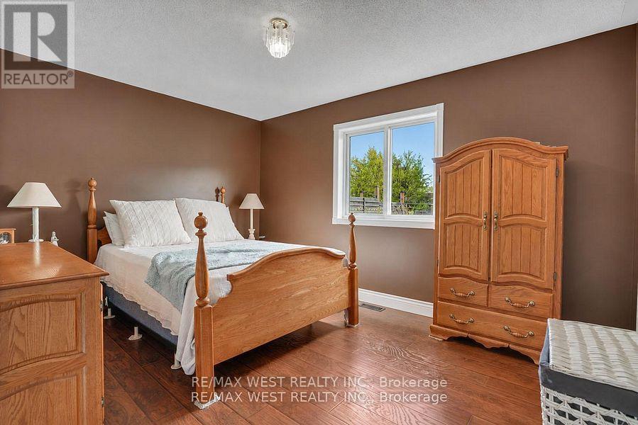 37 KELL PLACE - 9