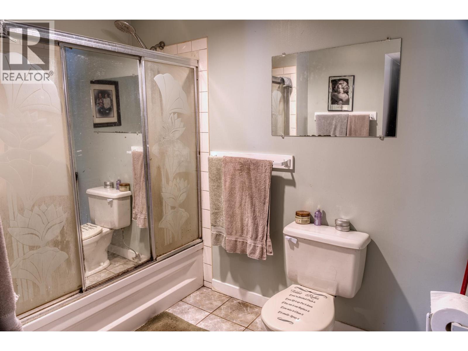 2209 DUNBAR PLACE - 21