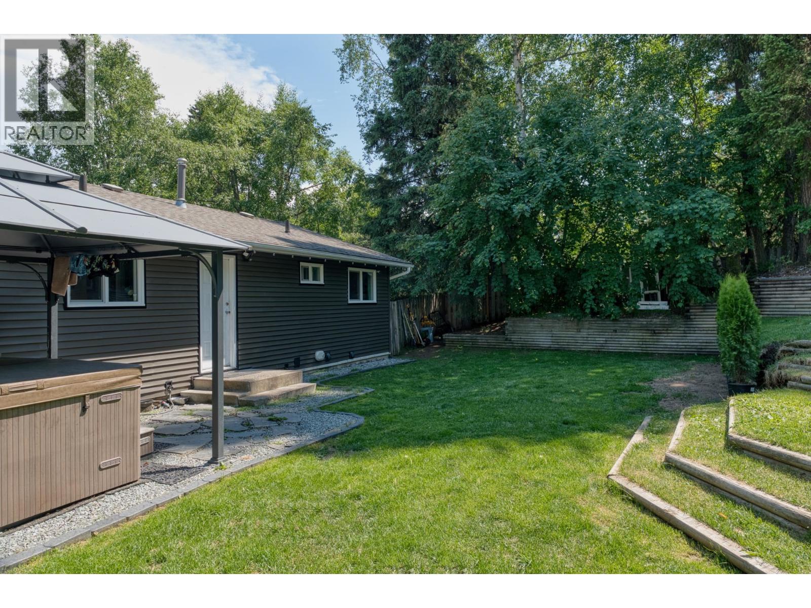 2209 DUNBAR PLACE - 35