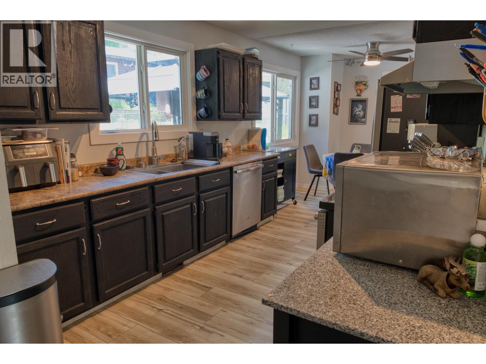 2209 DUNBAR PLACE - 10