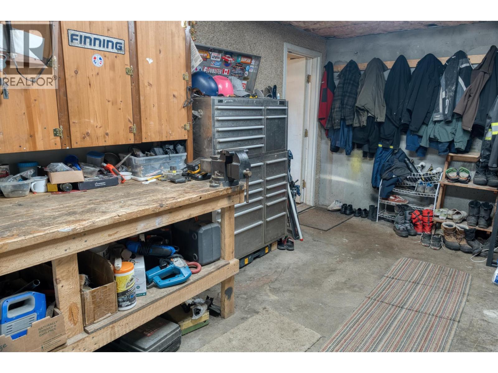 2209 DUNBAR PLACE - 26
