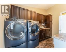 4pc Bathroom - 48 7th Avenue E, Cardston, AB T0K0K0 Photo 11