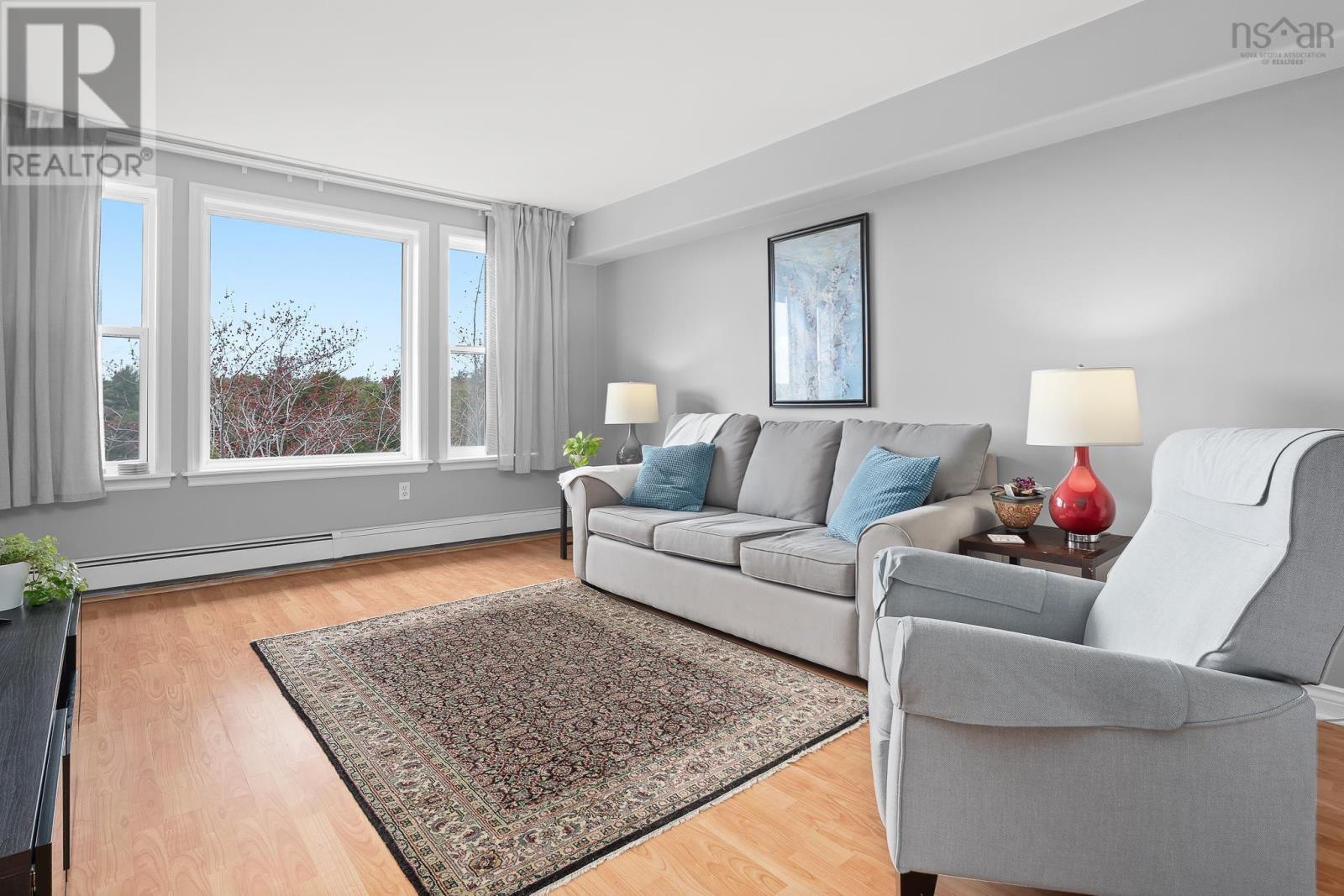 #407 2 Lake Drive - 5