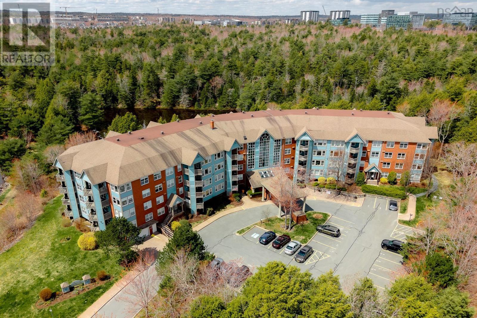 #407 2 Lake Drive - 42