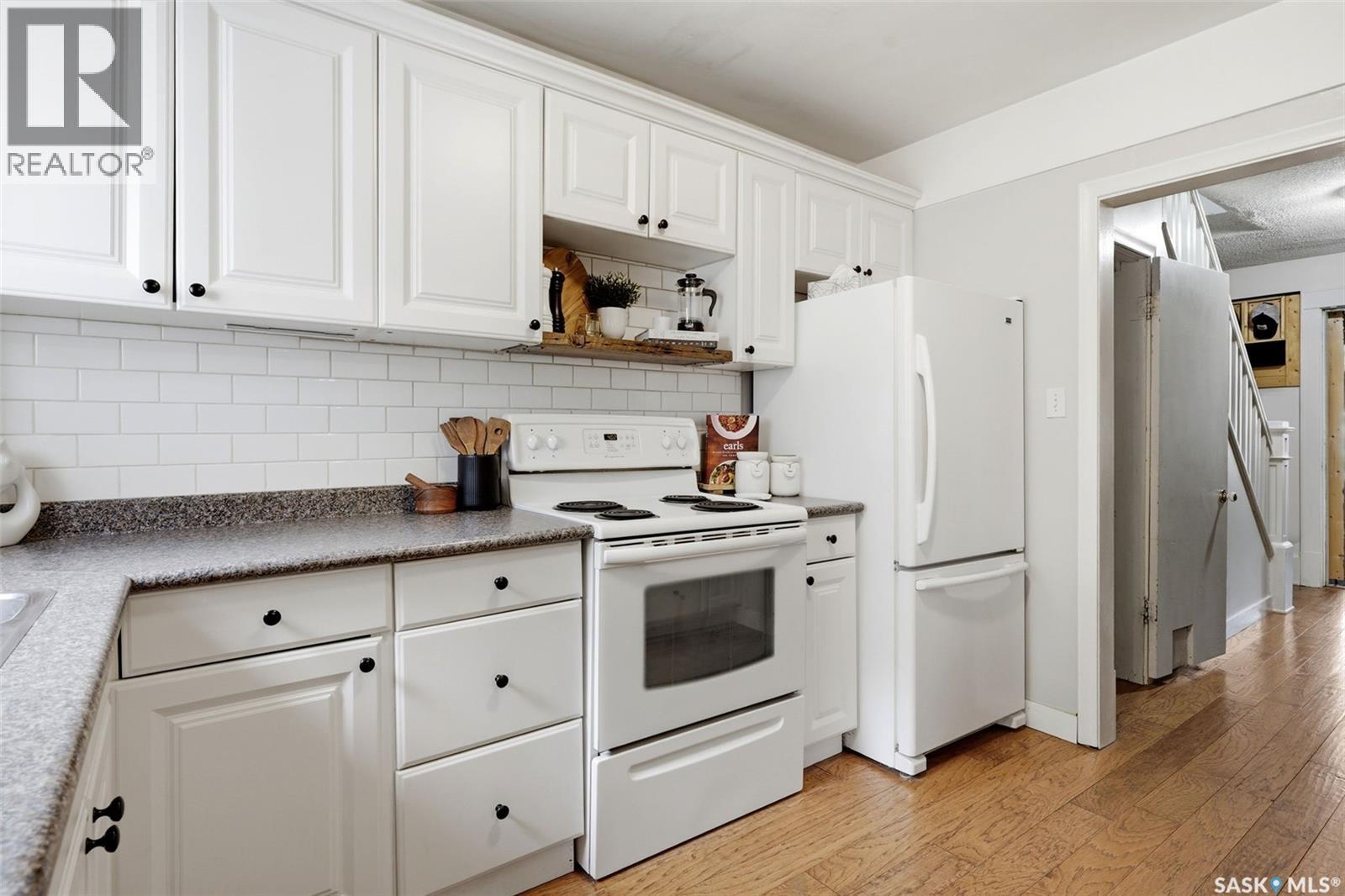 2022 Montague STREET — photo 15