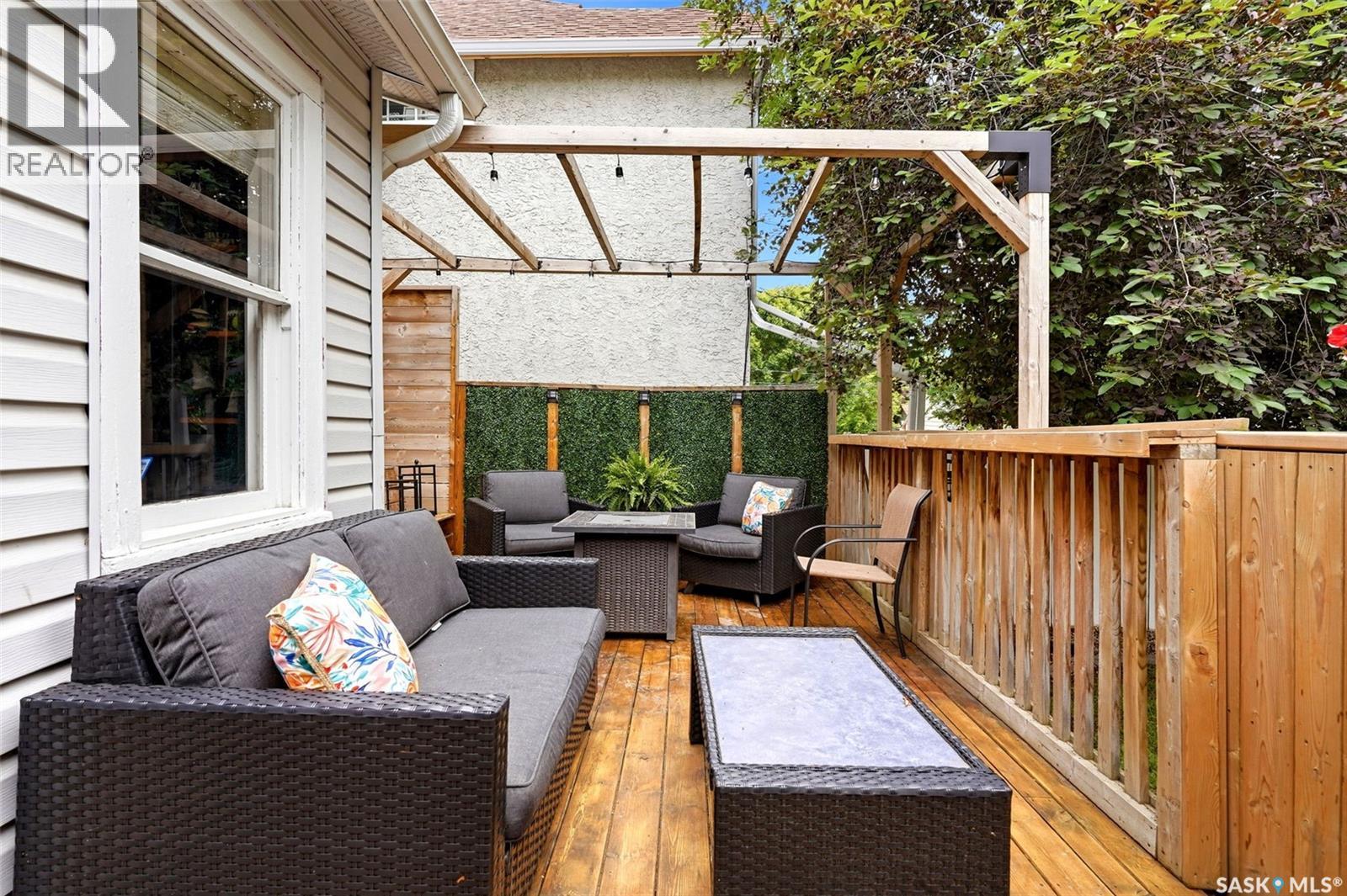 2022 Montague STREET — photo 37