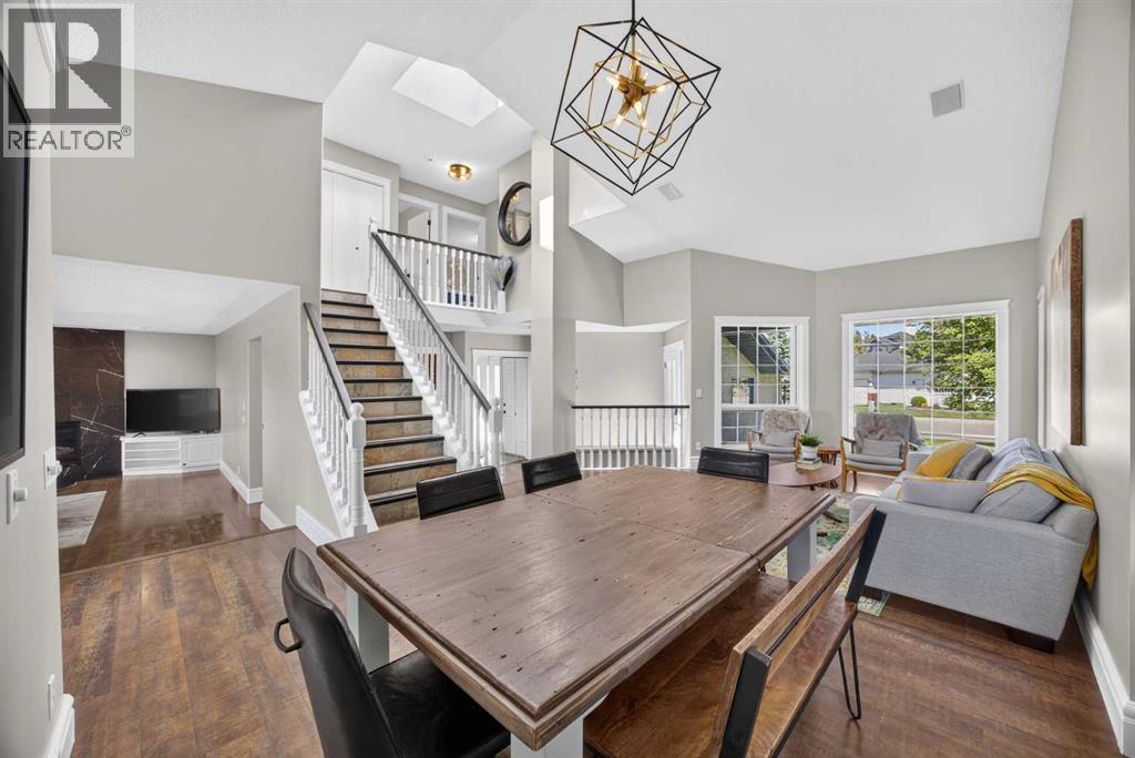 2339 Morris Crescent SE — photo 13