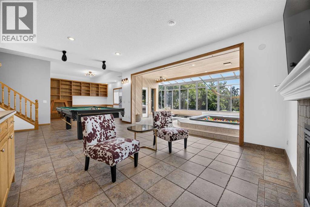 2339 Morris Crescent SE — photo 40