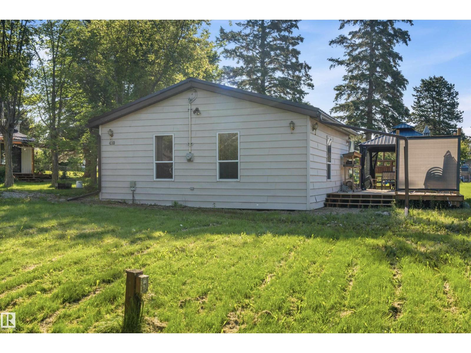 410 4 St Yellowstone - 14