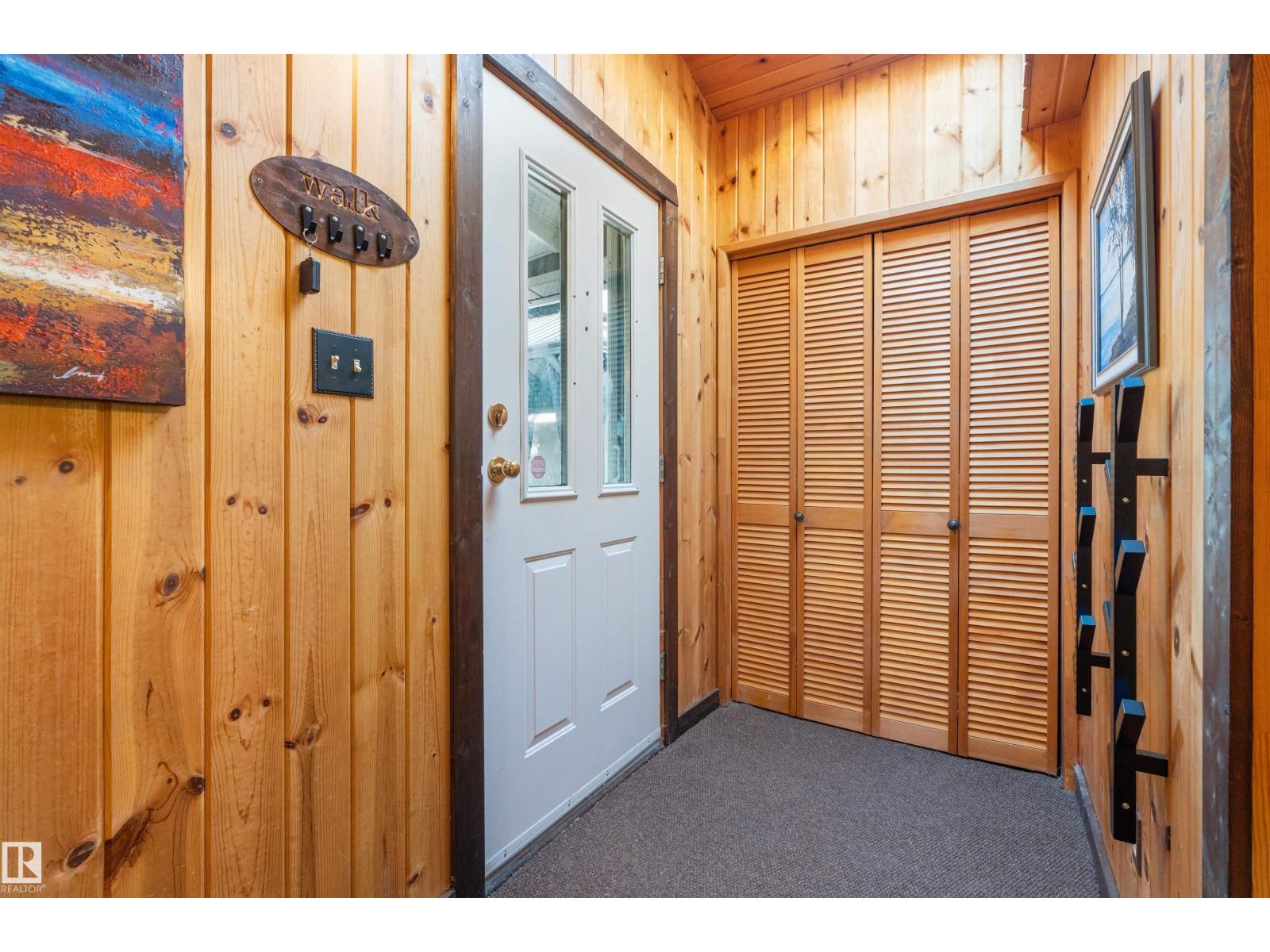 410 4 St Yellowstone - 15