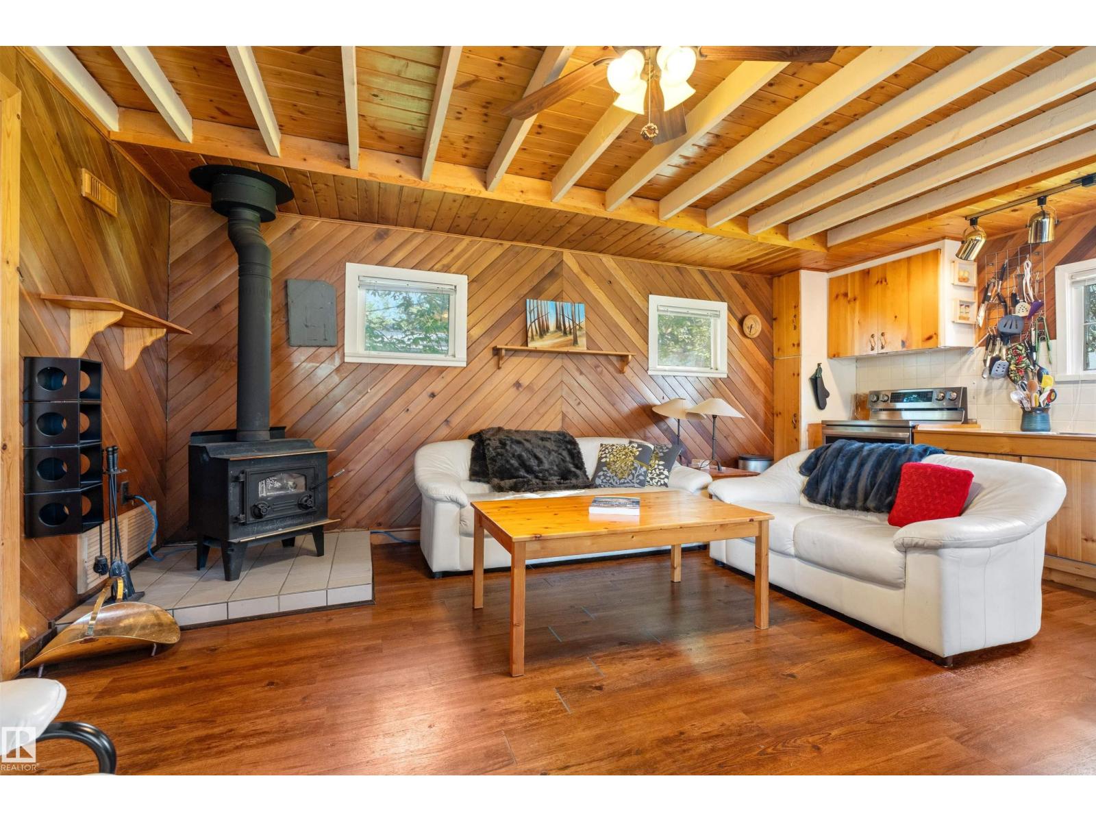 410 4 St Yellowstone - 18